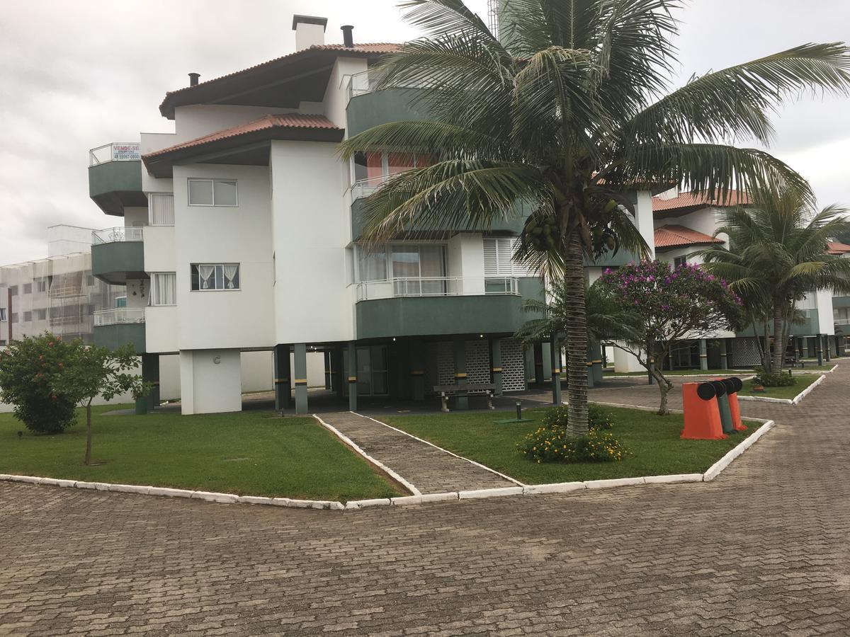 Lindo Apto Na Rua Da Praia Ingleses Florianópolis Buitenkant foto